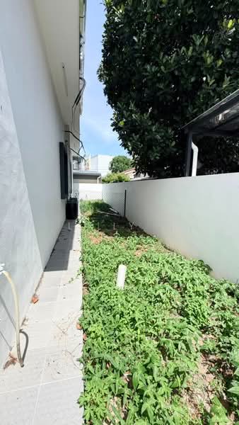 Bungalow for Rent in Gelugor (Penang) - Lilly . - PropertyGuru.com.my
