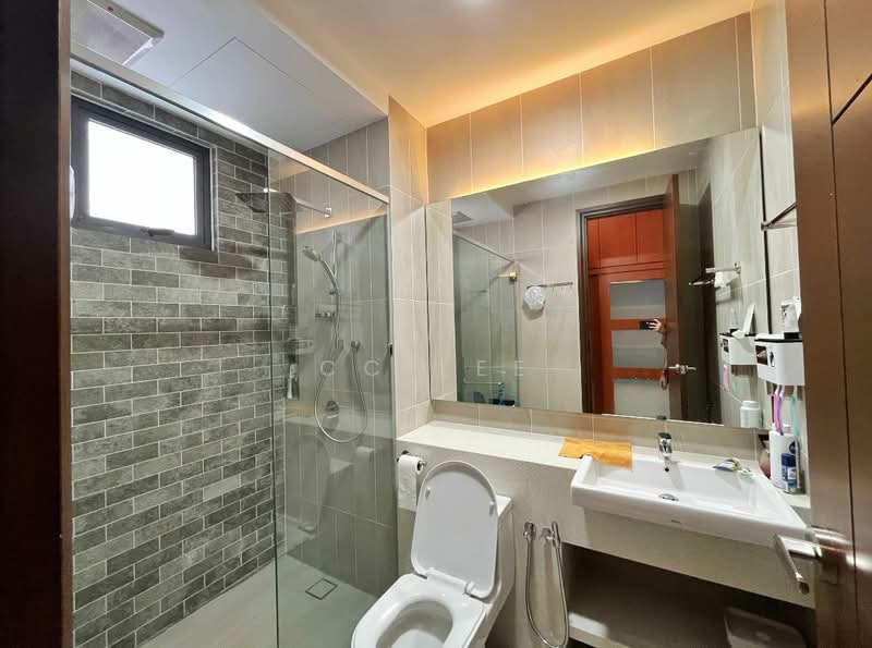 Condominium for Rent at Queens Residences Q1 @ Queens Waterfront - CC Lee - Bathroom - PropertyGuru.com.my