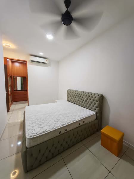 Condominium for Rent at Queens Residences Q1 @ Queens Waterfront - CC Lee - Bedroom - PropertyGuru.com.my