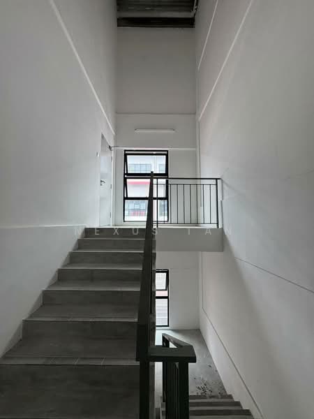 Tanah Komersial untuk Disewa di Batu Caves (Selangor) - Nexus Tan - Corridor - PropertyGuru.com.my
