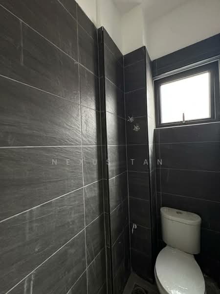 Tanah Komersial untuk Disewa di Batu Caves (Selangor) - Nexus Tan - Bathroom - PropertyGuru.com.my