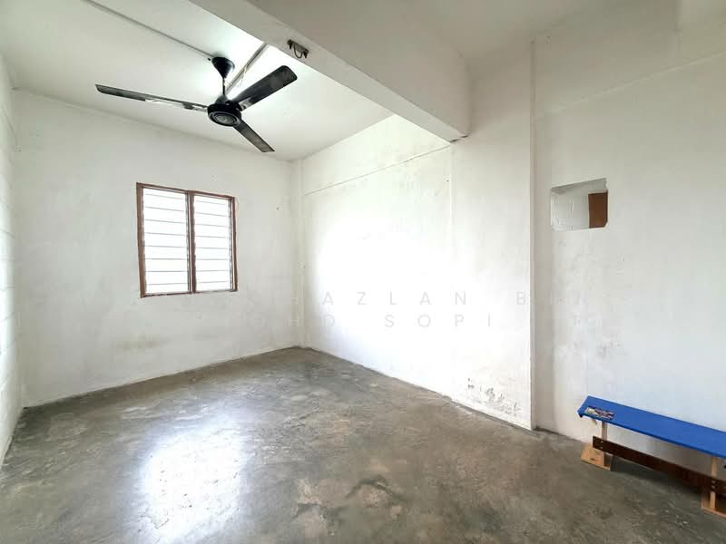 Rumah Flat untuk Dijual di Teratai - Mohd Hazlan bin Mohd Sopi - PropertyGuru.com.my
