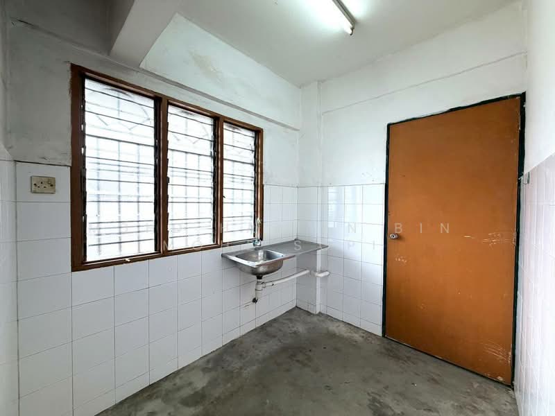 Rumah Flat untuk Dijual di Teratai - Mohd Hazlan bin Mohd Sopi - PropertyGuru.com.my