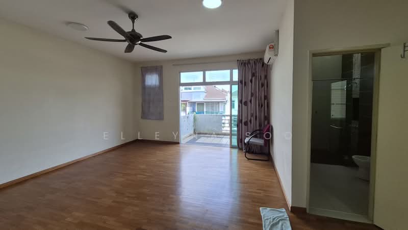 2-storey Terraced House for Rent in Taman Impian Emas (Skudai) - Elleyna Soo - Living Room - PropertyGuru.com.my