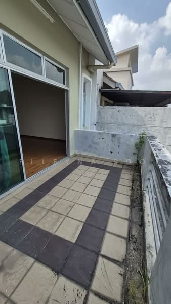 2-storey Terraced House for Rent in Taman Impian Emas (Skudai) - Elleyna Soo - Balcony - PropertyGuru.com.my