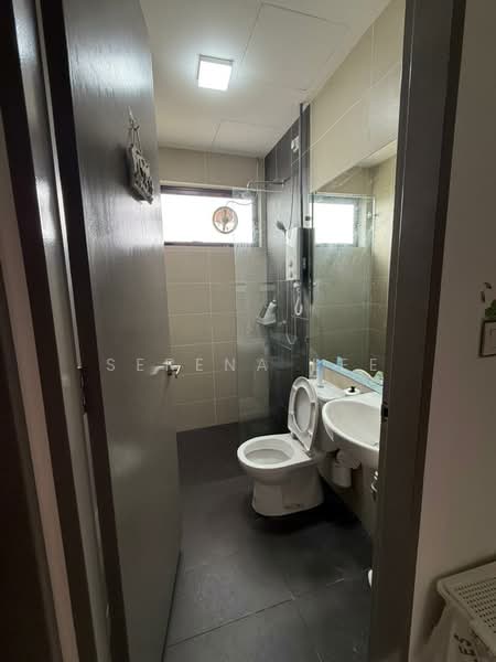 Service Residence for Sale at Zentro Residences Serviced Apartment - Serena Lee - Bathroom - PropertyGuru.com.my