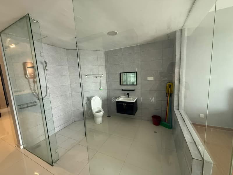 Service Residence for Rent at Pertama Residency - Alvis Lim - Bathroom - PropertyGuru.com.my