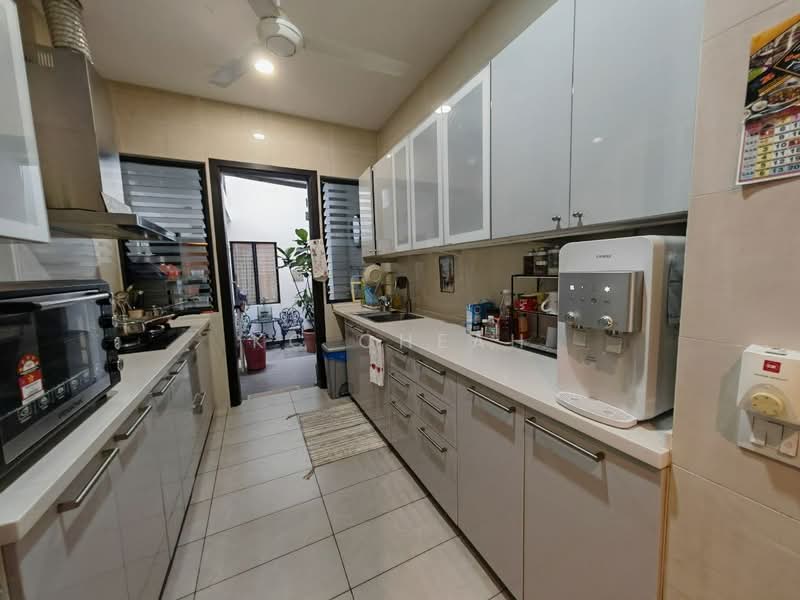 Twin Villa for Sale in Elmina (Shah Alam) - KC Cheah - Kitchen - PropertyGuru.com.my