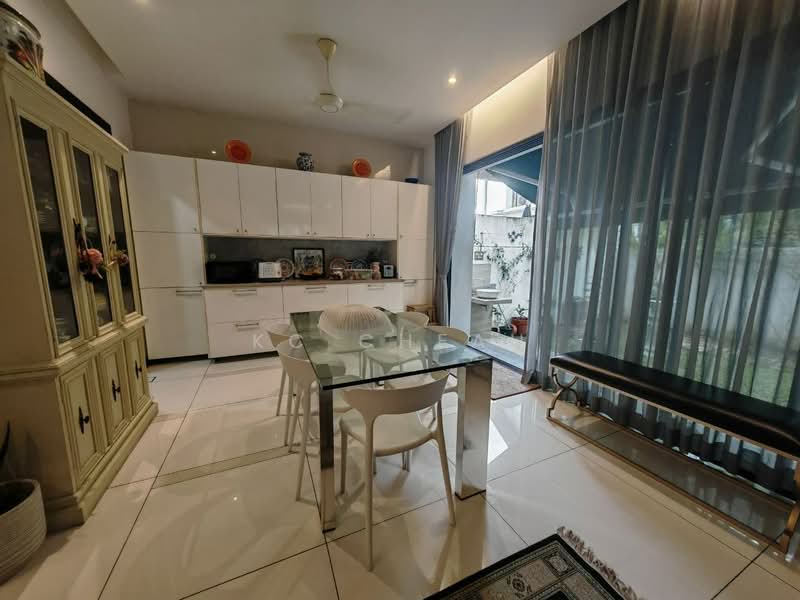 Twin Villa for Sale in Elmina (Shah Alam) - KC Cheah - Dining Room - PropertyGuru.com.my