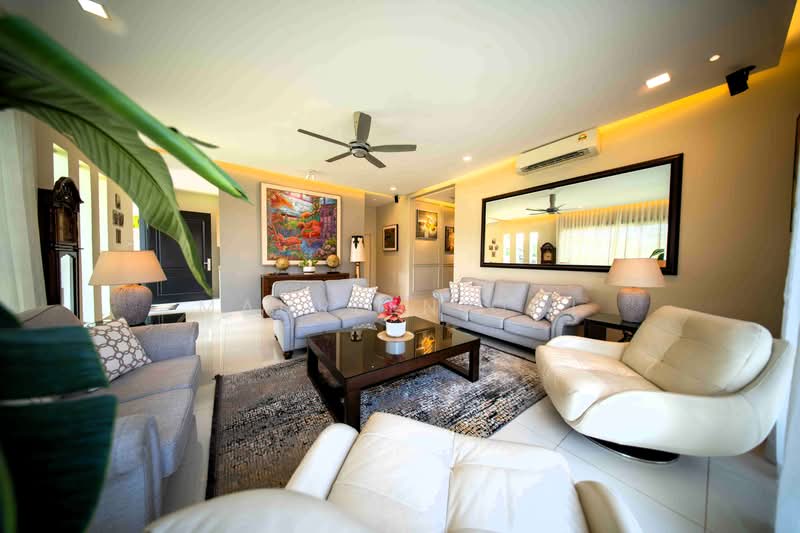 Rumah Banglo untuk Dijual di Bukit Gasing (Petaling Jaya) - Maureen Ooi - Living Room - PropertyGuru.com.my