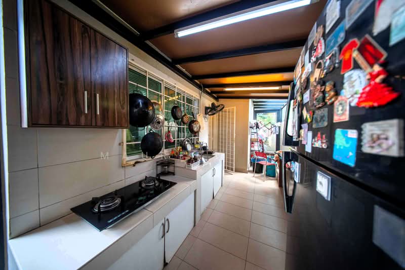 Rumah Banglo untuk Dijual di Bukit Gasing (Petaling Jaya) - Maureen Ooi - Kitchen - PropertyGuru.com.my