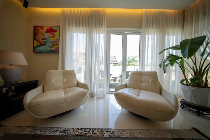 Rumah Banglo untuk Dijual di Bukit Gasing (Petaling Jaya) - Maureen Ooi - Living Room - PropertyGuru.com.my