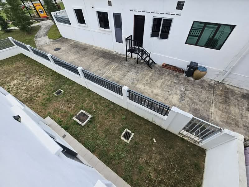 2-storey Terraced House for Sale in Alam Sari (Bangi) - Azli Ibrahim - Exterior - PropertyGuru.com.my