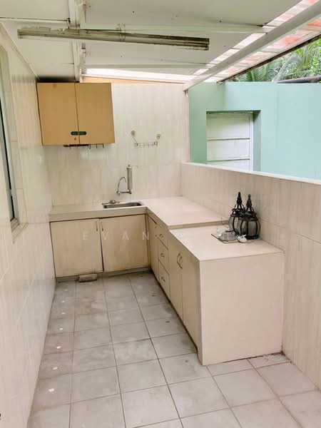 Rumah Teres 2 Tingkat untuk Dijual di Taman Wawasan (Puchong) - Evan Goh - Kitchen - PropertyGuru.com.my
