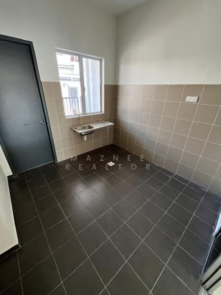 Rumah Teres 1 Tingkat untuk Dijual di Sepang (Selangor) - Maznee Realtor - Interior - PropertyGuru.com.my