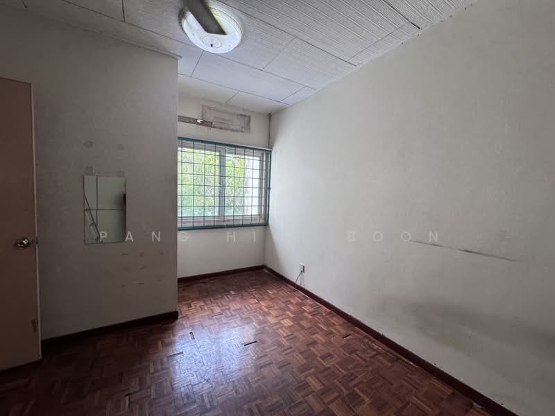 2.5-storey Terraced House for Sale in Taman Desa (Kuala Lumpur) - Pang Hiok Boon - Bedroom - PropertyGuru.com.my