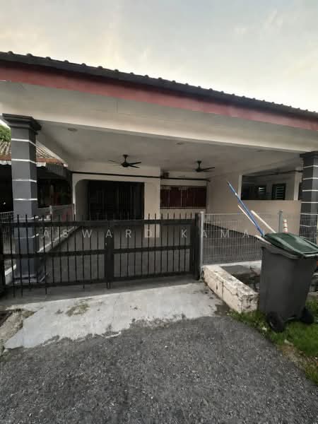 Rumah Teres 1 Tingkat untuk Dijual di Taman Tuanku Jaafar (Sungai Gadut) - Asward Kamal - Exterior - PropertyGuru.com.my