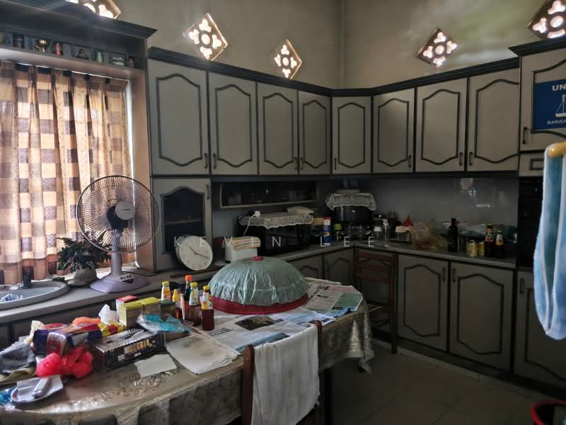 Rumah Banglo untuk Dijual di Kampung Tarom (Johor Bahru) - Kevin Lee - Kitchen - PropertyGuru.com.my
