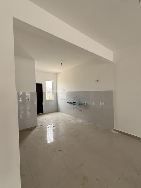 Rumah Berkembar untuk Dijual di Klang (Selangor) - Peggy Lim - Kitchen - PropertyGuru.com.my