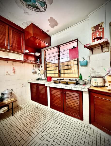 Pangsapuri untuk Dijual di Taman Kampar - KK Kwok - Kitchen - PropertyGuru.com.my