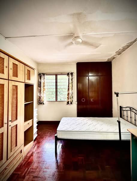 Pangsapuri untuk Dijual di Taman Kampar - KK Kwok - Bedroom - PropertyGuru.com.my