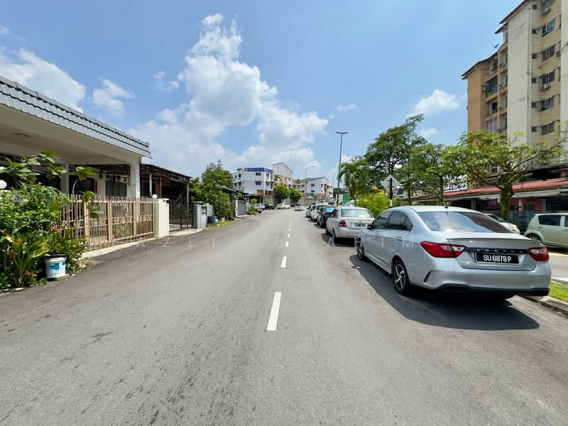 1-storey Terraced House for Sale in Taman Orkid (Cheras) - Azli Ibrahim - Exterior - PropertyGuru.com.my
