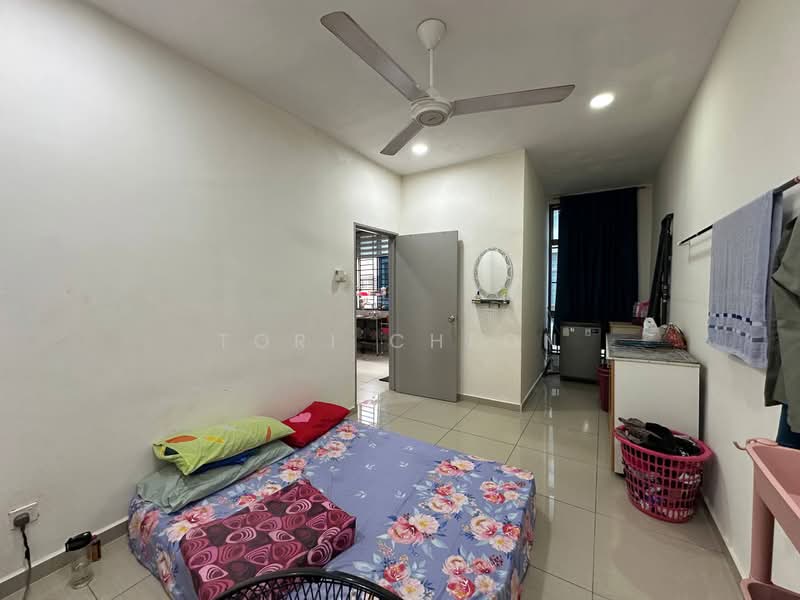 2-storey Terraced House for Sale in Ulu Tiram (Johor) - Tori Cheon - Bedroom - PropertyGuru.com.my