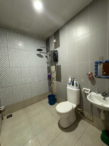 2-storey Terraced House for Sale in Ulu Tiram (Johor) - Tori Cheon - Bathroom - PropertyGuru.com.my