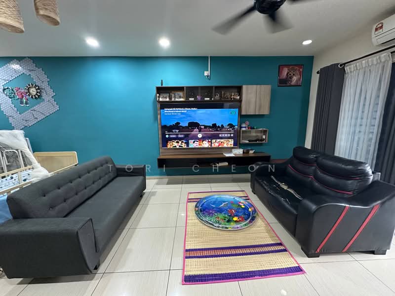 2-storey Terraced House for Sale in Ulu Tiram (Johor) - Tori Cheon - Living Room - PropertyGuru.com.my