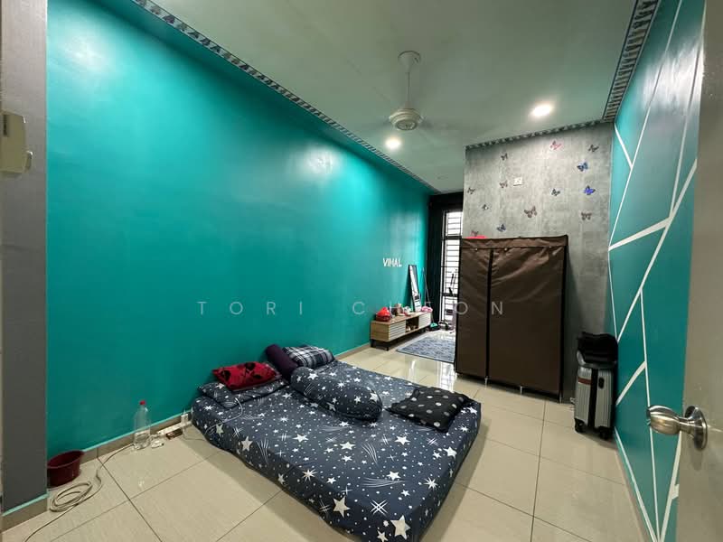 2-storey Terraced House for Sale in Ulu Tiram (Johor) - Tori Cheon - Bedroom - PropertyGuru.com.my