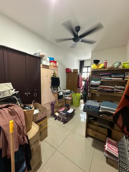 2-storey Terraced House for Sale in Ulu Tiram (Johor) - Tori Cheon - Bedroom - PropertyGuru.com.my