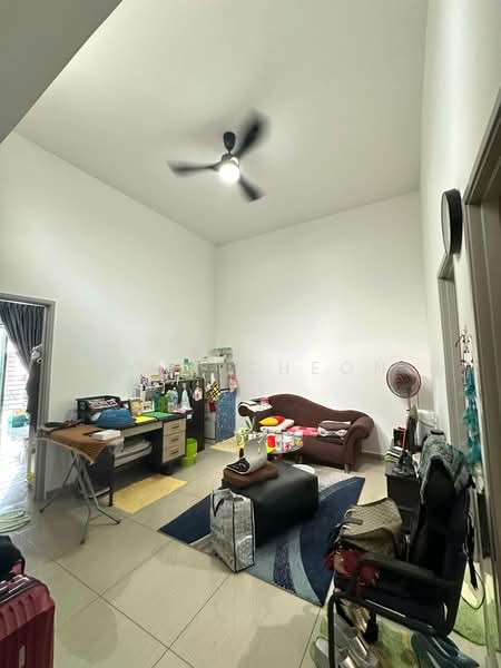 2-storey Terraced House for Sale in Ulu Tiram (Johor) - Tori Cheon - Living Room - PropertyGuru.com.my