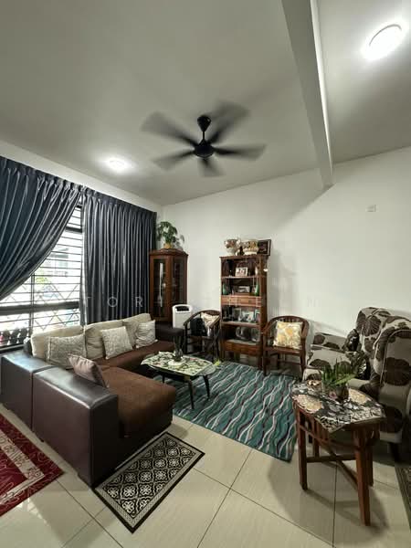 2-storey Terraced House for Sale in Ulu Tiram (Johor) - Tori Cheon - Living Room - PropertyGuru.com.my