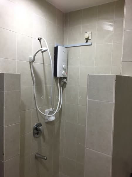 Condominium for Sale at Casa Tropicana - Ken Lai - Bathroom - PropertyGuru.com.my