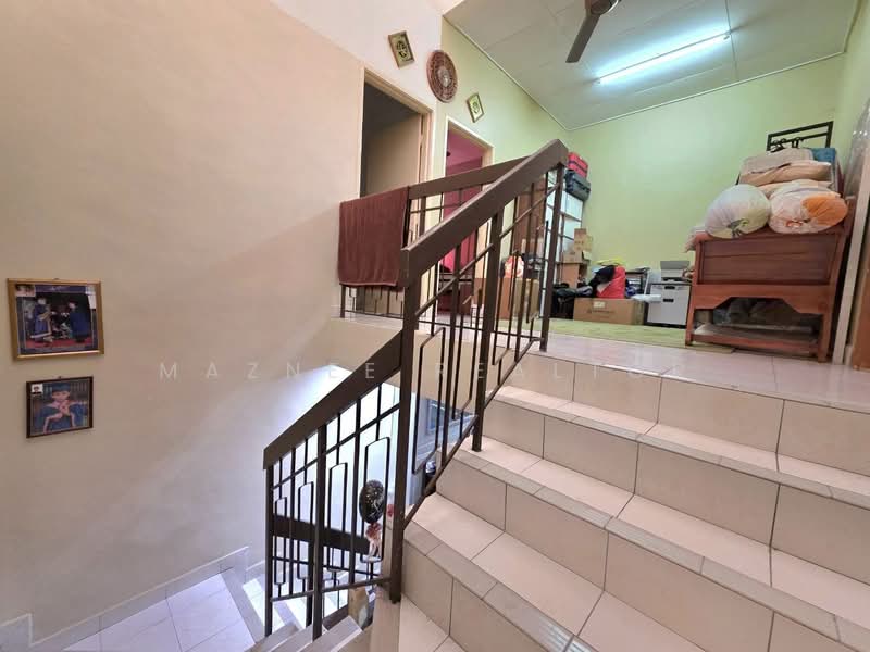 Rumah Teres 2 Tingkat untuk Dijual di Taman Pelangi Semenyih (Semenyih) - Maznee Realtor - Interior - PropertyGuru.com.my