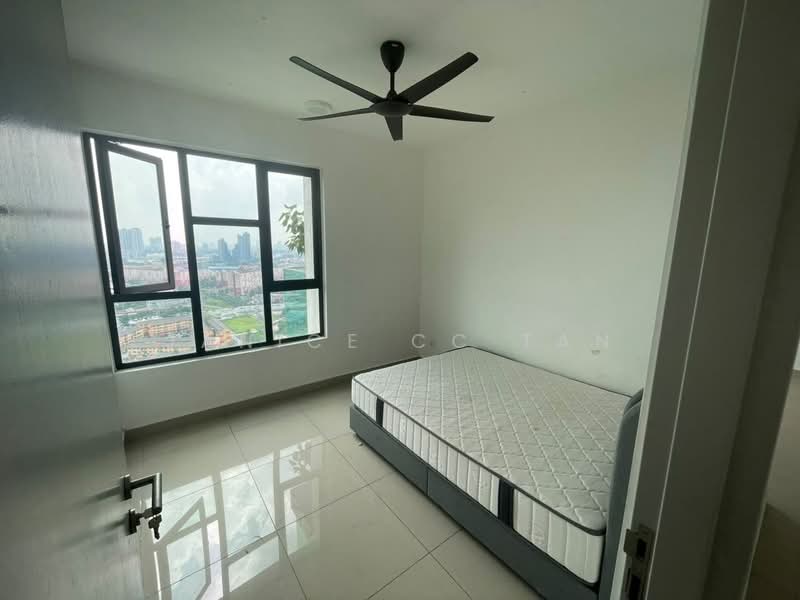 Servis Apartment untuk Disewa di Twin Residences - Janice CC Tan - Bedroom - PropertyGuru.com.my