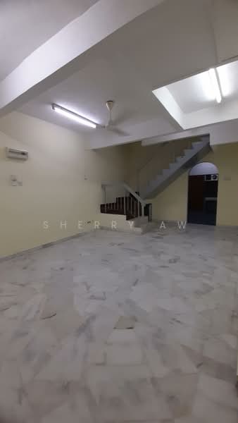 2-storey Terraced House for Sale in Usj 20 (Subang Jaya) - Sherry Aw - Interior - PropertyGuru.com.my