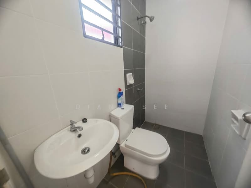 2-storey Terraced House for Rent in Setia Alam (Selangor) - Diana See - Bathroom - PropertyGuru.com.my
