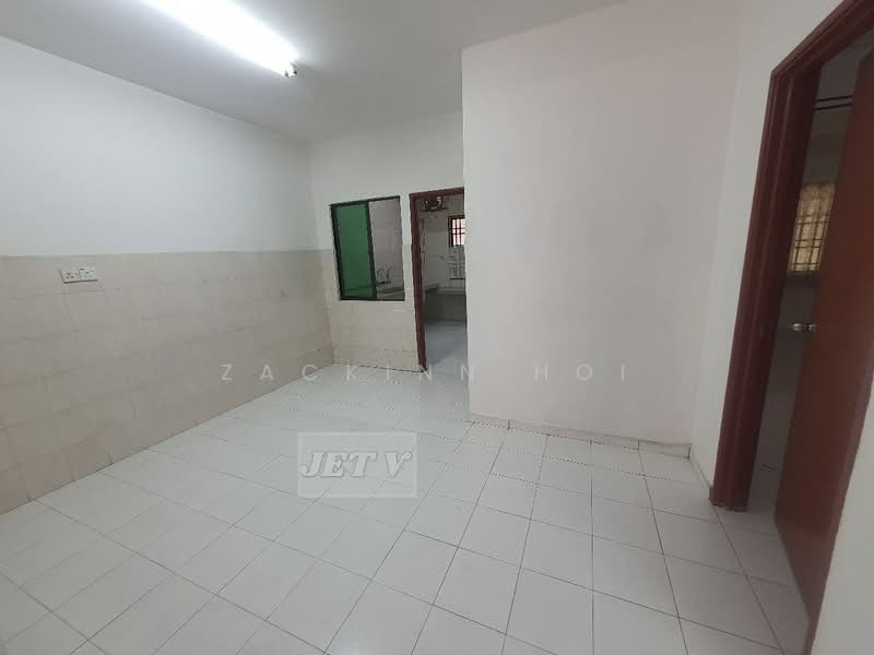2-storey Terraced House for Rent in Bandar Bukit Tinggi (Klang) - Zackinn Hoi - Interior - PropertyGuru.com.my