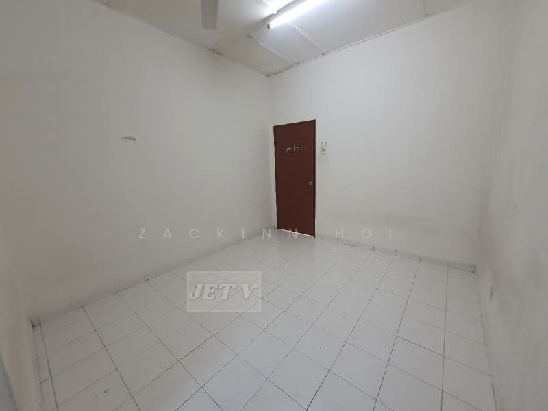 2-storey Terraced House for Rent in Bandar Bukit Tinggi (Klang) - Zackinn Hoi - Interior - PropertyGuru.com.my