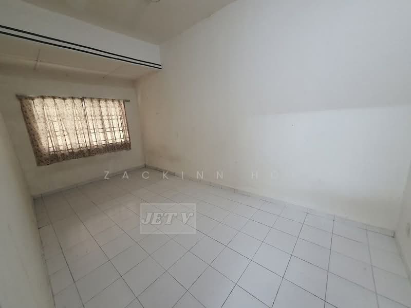 2-storey Terraced House for Rent in Bandar Bukit Tinggi (Klang) - Zackinn Hoi - Interior - PropertyGuru.com.my
