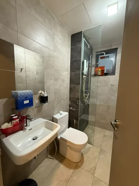 Condominium for Rent at Bennington Residences @ SkyArena - CK Teong - Bathroom - PropertyGuru.com.my