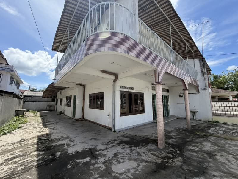 Semi-Detached House for Sale in Teluk Intan (Perak) - Kelvin Foo - Exterior - PropertyGuru.com.my