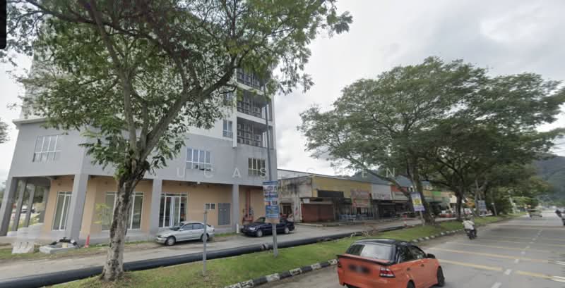 Shop / Office for Sale in Gunung Rapat (Ipoh) - Lucas Chen - Exterior - PropertyGuru.com.my
