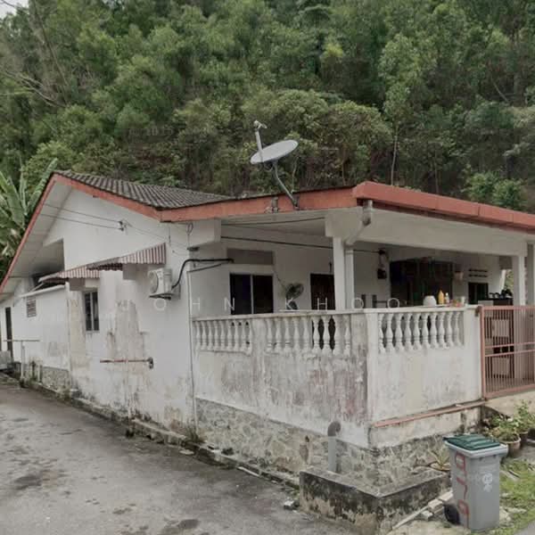 1-storey Terraced House for Sale in Taman Bukit Sentosa (Seremban) - John Khoo - PropertyGuru.com.my