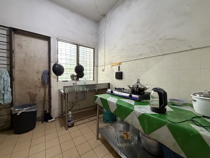Rumah Teres 2 Tingkat untuk Dijual di Taman Setia Jaya (Rawang) - Danny Wong - PropertyGuru.com.my