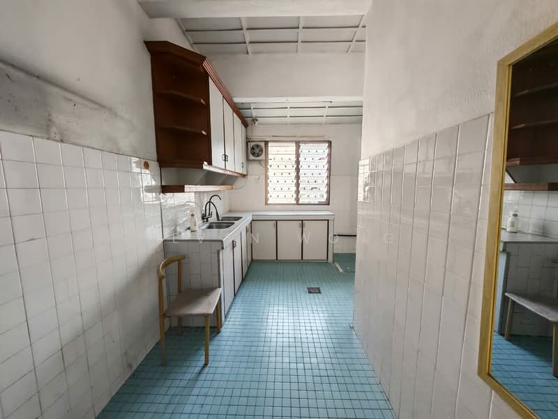 2-storey Terraced House for Sale in Taman Sri Gombak (Gombak) - Kevan Wong - Kitchen - PropertyGuru.com.my