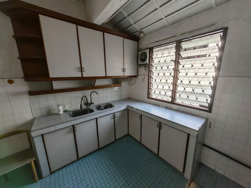 2-storey Terraced House for Sale in Taman Sri Gombak (Gombak) - Kevan Wong - Kitchen - PropertyGuru.com.my