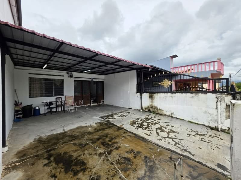 1-storey Terraced House for Sale in Taman Dusun Jaya (Semenyih) - Maznee Realtor - Exterior - PropertyGuru.com.my