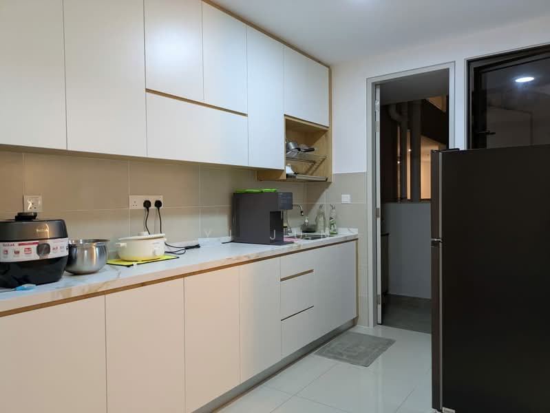 Servis Apartment untuk Disewa di The Pulse Residence - Yi Jun - Kitchen - PropertyGuru.com.my